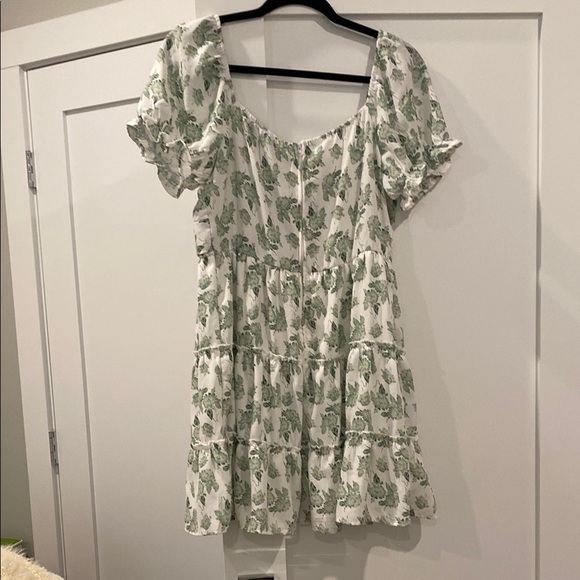 Floral Print Dress with Puff Sleeves - Picture 2 of 2